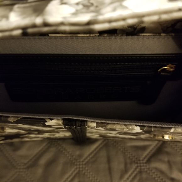 Ladies Crossbag New - Picture 7 of 8